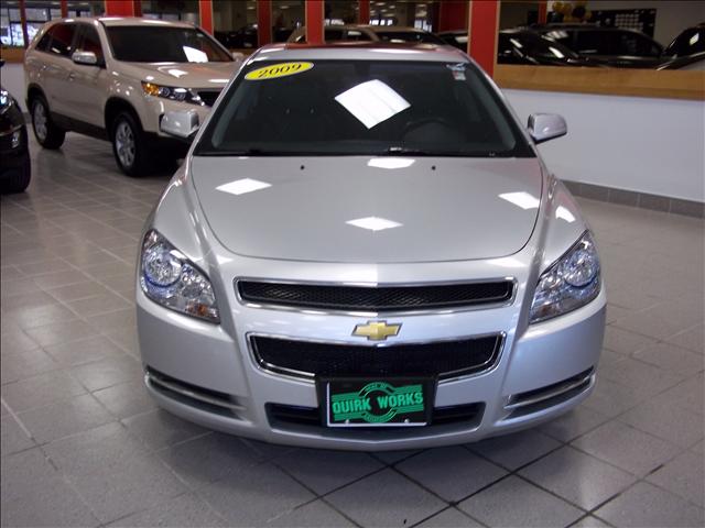 Chevrolet Malibu 2009 photo 1