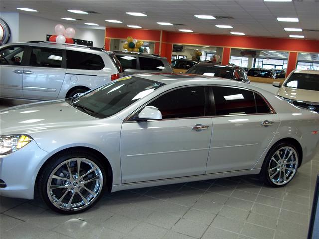 Chevrolet Malibu 2009 photo 3