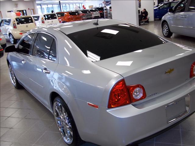 Chevrolet Malibu 2009 photo 4