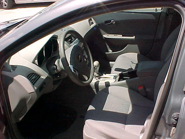 Chevrolet Malibu 2009 photo 2