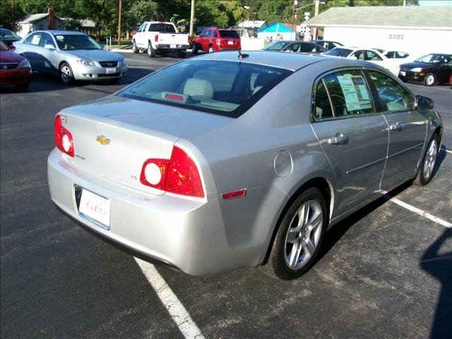 Chevrolet Malibu 2009 photo 4