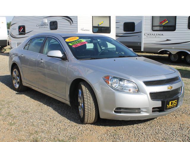 Chevrolet Malibu 2009 photo 2