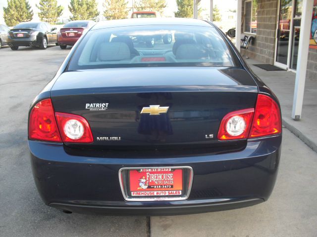 Chevrolet Malibu 2009 photo 2