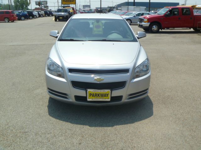 Chevrolet Malibu 2009 photo 3