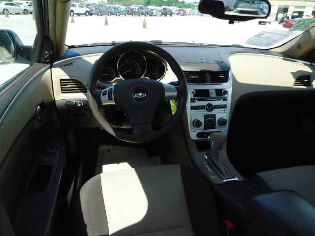 Chevrolet Malibu 2009 photo 1