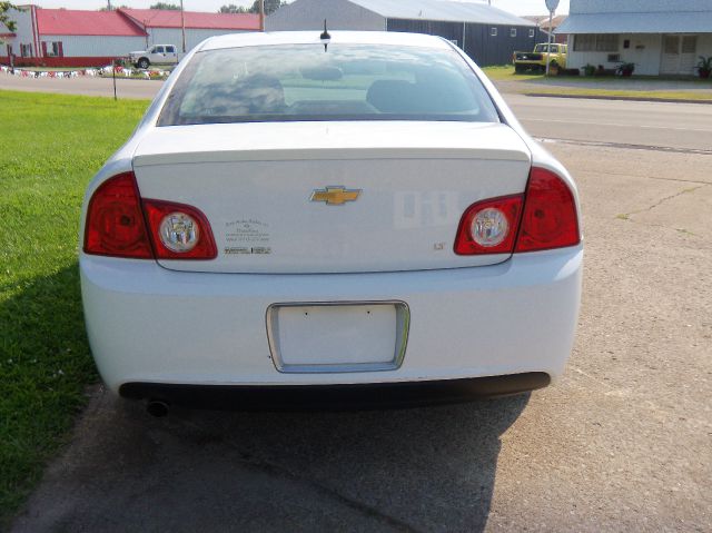 Chevrolet Malibu 2009 photo 3