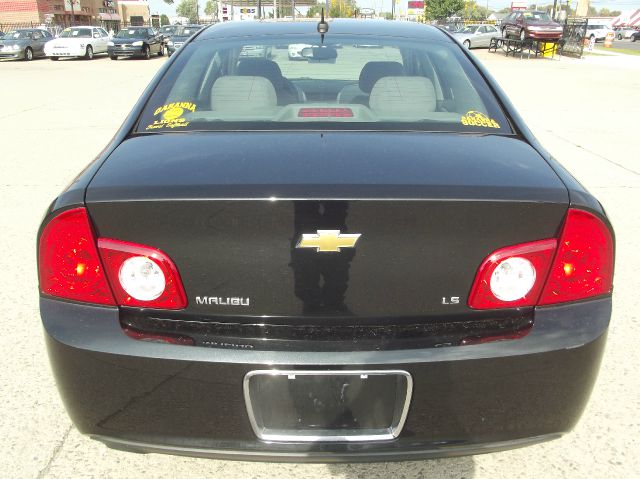 Chevrolet Malibu 2009 photo 3