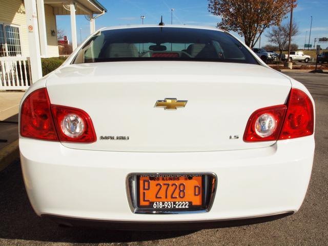 Chevrolet Malibu 2009 photo 4