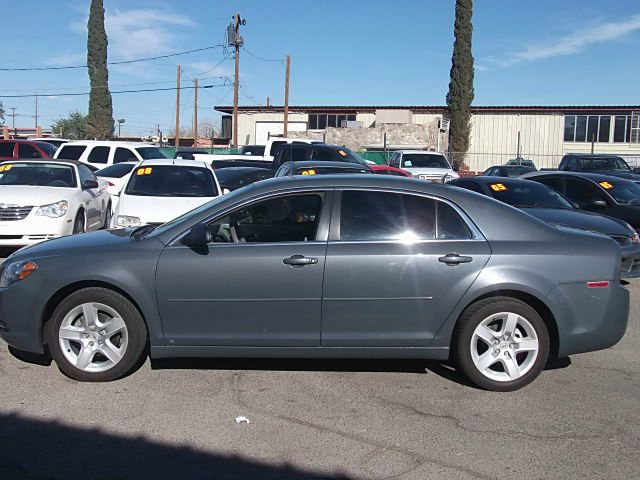 Chevrolet Malibu 2009 photo 2