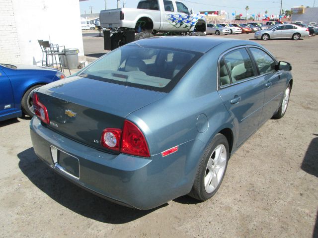 Chevrolet Malibu 2009 photo 2