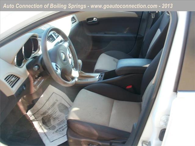 Chevrolet Malibu 2009 photo 4