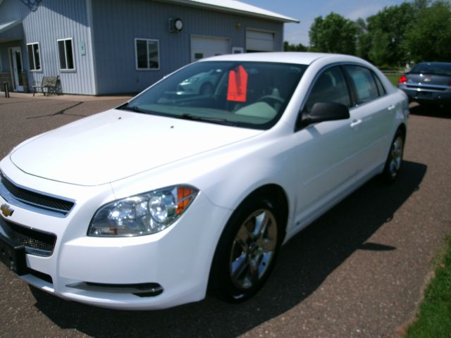 Chevrolet Malibu 2009 photo 2