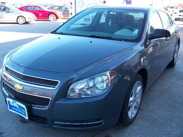 Chevrolet Malibu 2009 photo 3