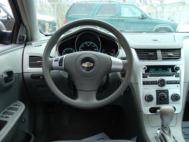 Chevrolet Malibu 2009 photo 1