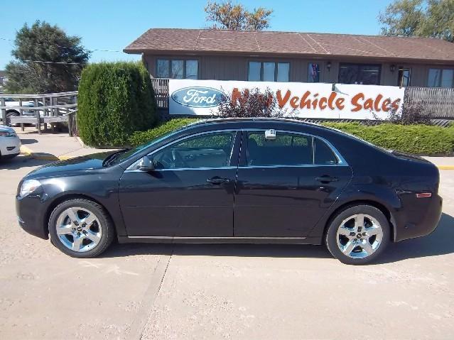 Chevrolet Malibu 2002 Lexus Sedan