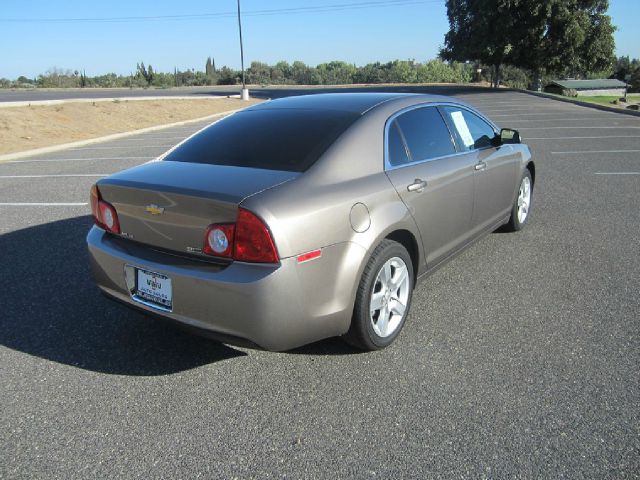 Chevrolet Malibu Touring 4WD Sedan