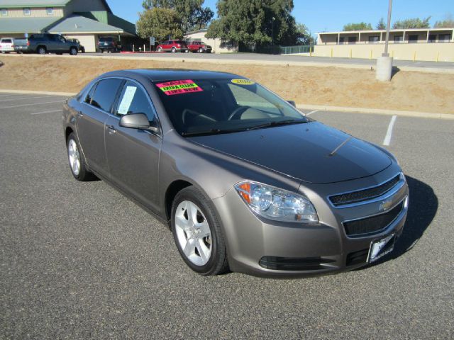 Chevrolet Malibu 2010 photo 2