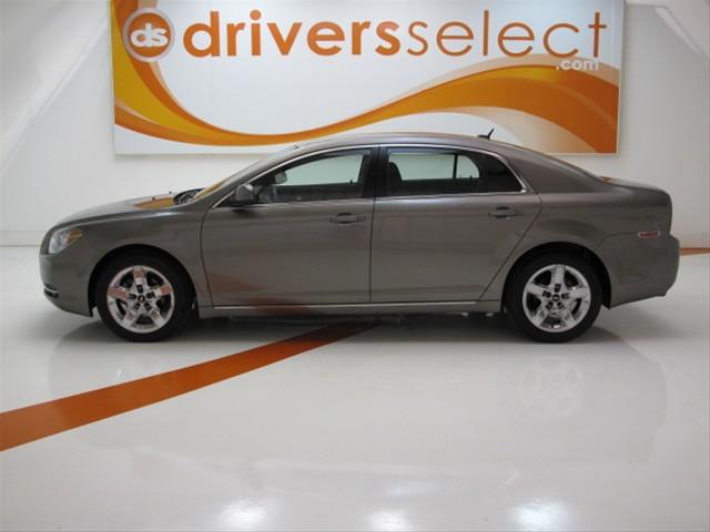 Chevrolet Malibu 2010 photo 1