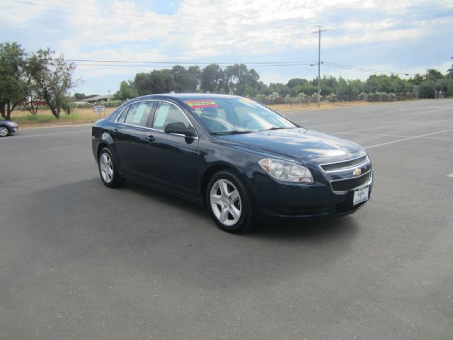 Chevrolet Malibu 2010 photo 2