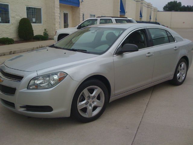 Chevrolet Malibu 2010 photo 4