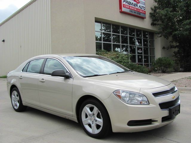 Chevrolet Malibu 2010 photo 1