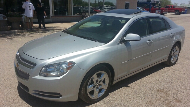 Chevrolet Malibu 2010 photo 1