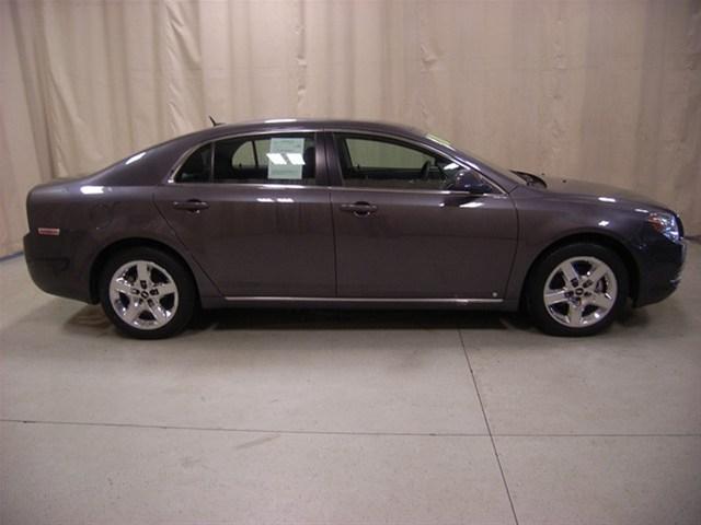 Chevrolet Malibu 2010 photo 1