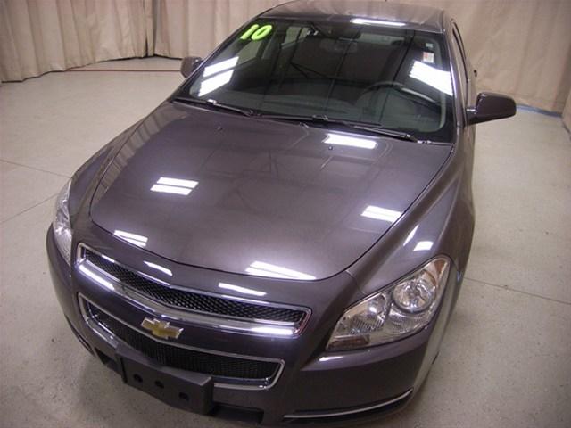 Chevrolet Malibu 2010 photo 3