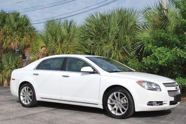 Chevrolet Malibu 2010 photo 4