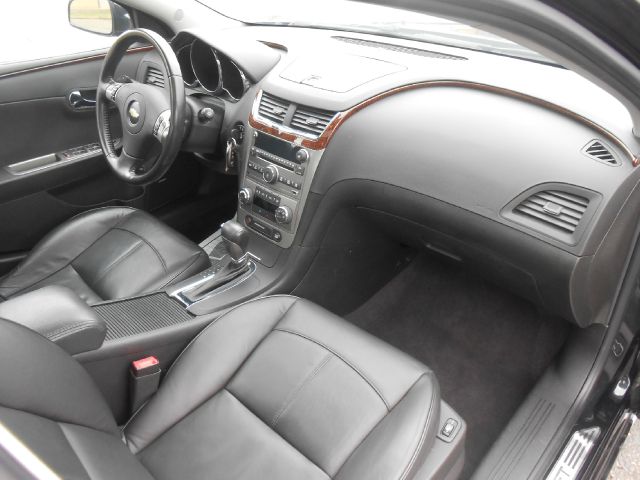 Chevrolet Malibu 2010 photo 14