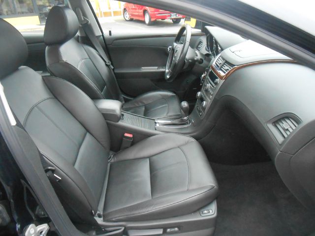 Chevrolet Malibu 2010 photo 3