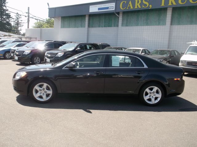 Chevrolet Malibu 2010 photo 3