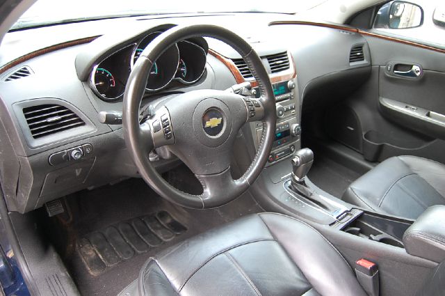 Chevrolet Malibu 2010 photo 3