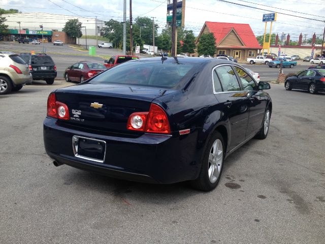 Chevrolet Malibu 2010 photo 11