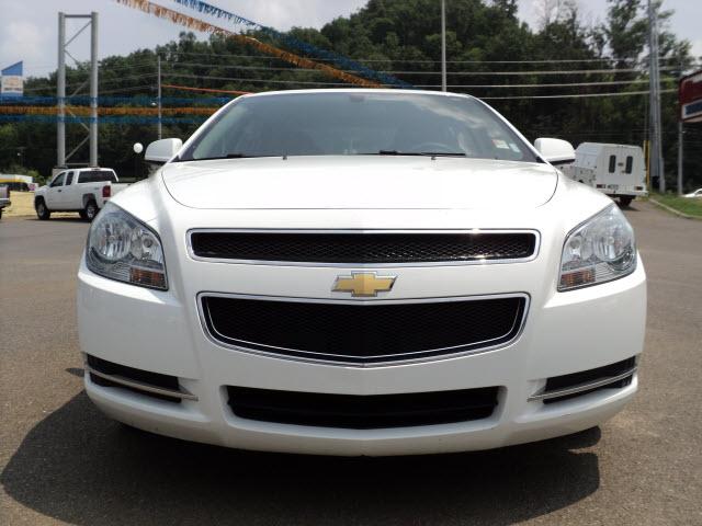 Chevrolet Malibu 2010 photo 1