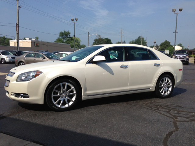 Chevrolet Malibu 2010 photo 1