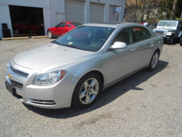 Chevrolet Malibu Supercab XL Sedan