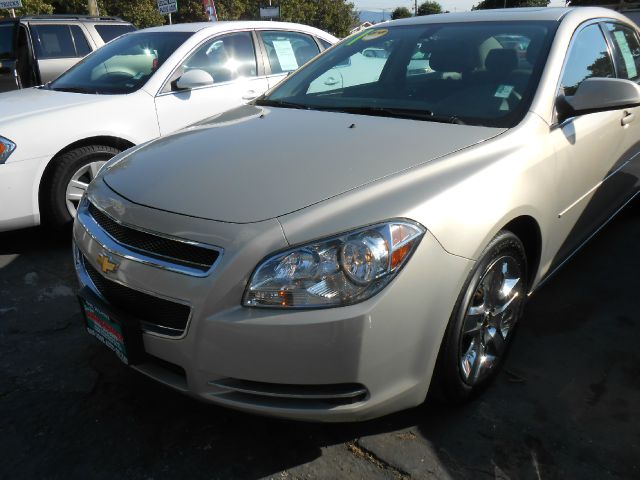 Chevrolet Malibu 2010 photo 1