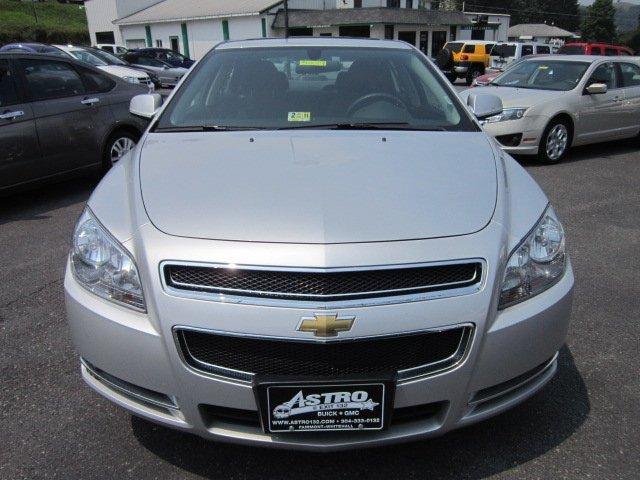 Chevrolet Malibu 2010 photo 1