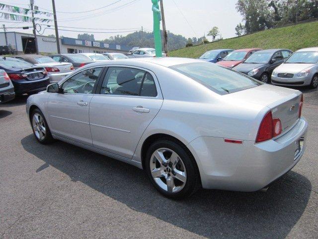 Chevrolet Malibu 2010 photo 4