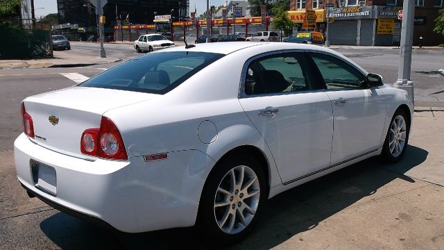 Chevrolet Malibu 2010 photo 15