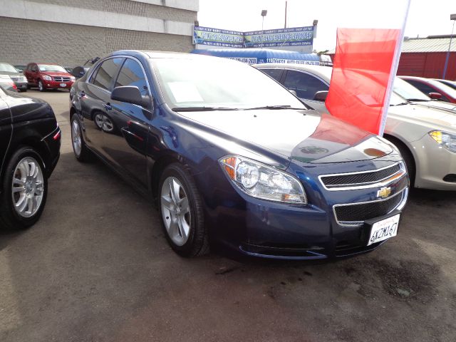 Chevrolet Malibu 2010 photo 2