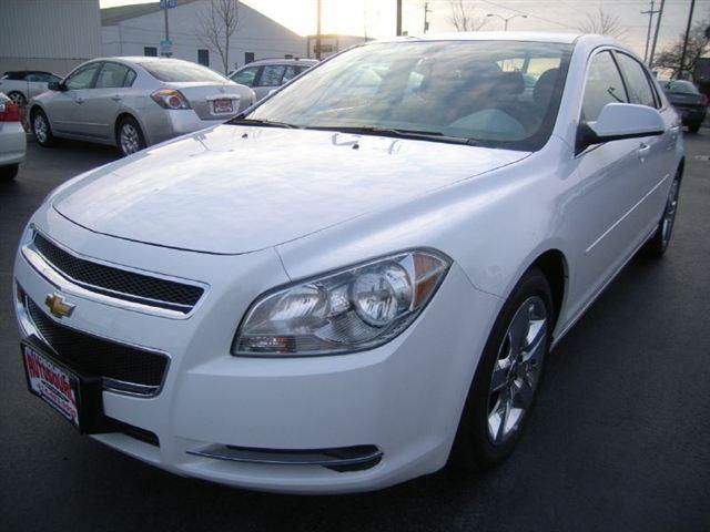 Chevrolet Malibu 2010 photo 3