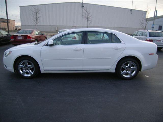 Chevrolet Malibu 2010 photo 4