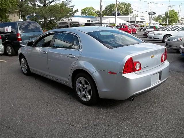 Chevrolet Malibu 2010 photo 1