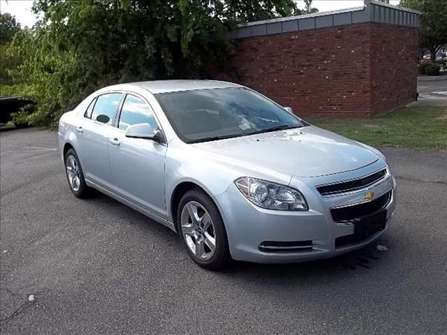 Chevrolet Malibu 2010 photo 3