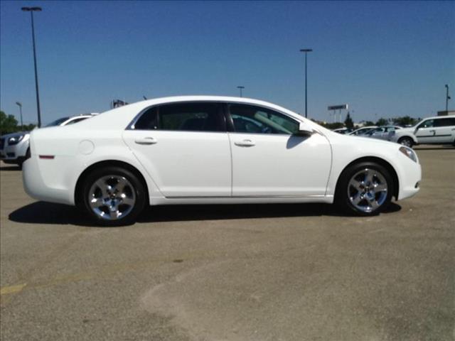 Chevrolet Malibu 2010 photo 3