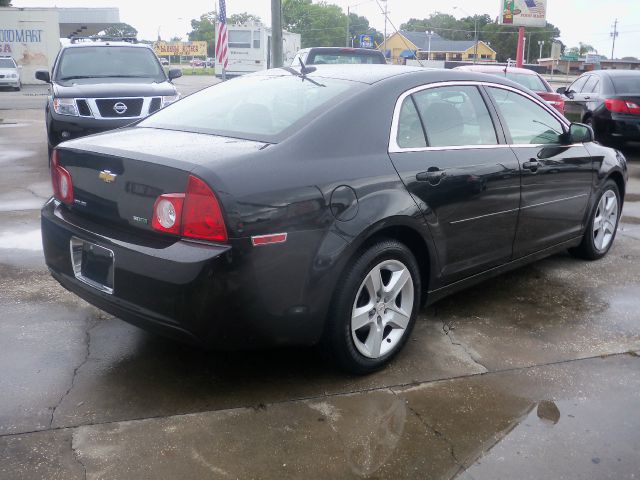 Chevrolet Malibu 2010 photo 1