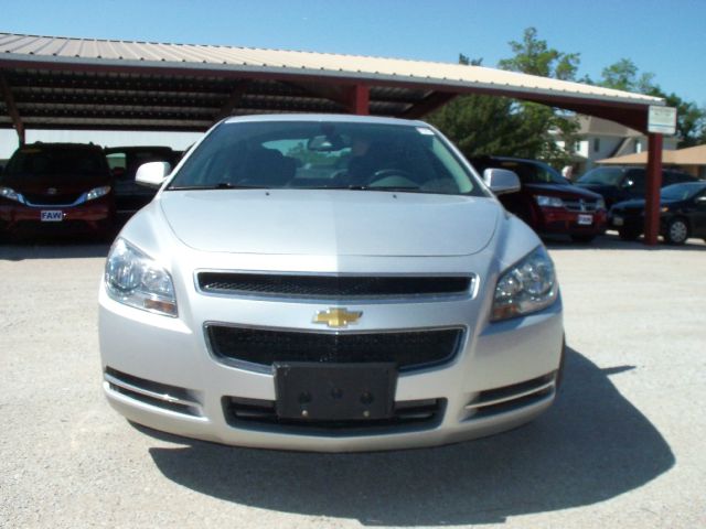 Chevrolet Malibu 2010 photo 1