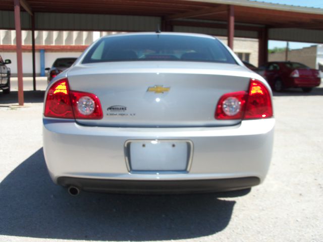 Chevrolet Malibu 2010 photo 4